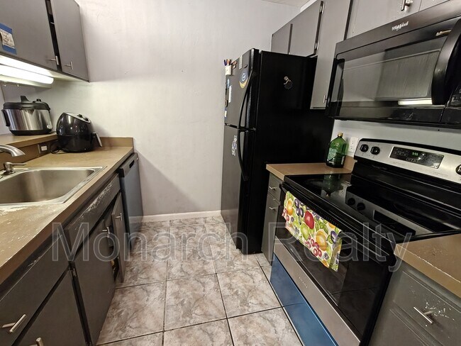 Foto del edificio - 3800 SW 20th Ave