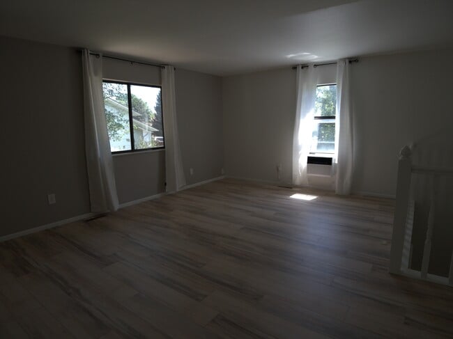 Building Photo - 1225 Centaur Cir