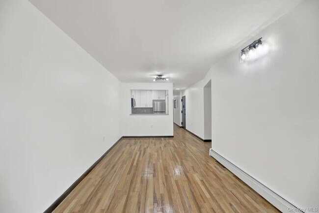 Foto del edificio - 1604 Brooklyn Ave