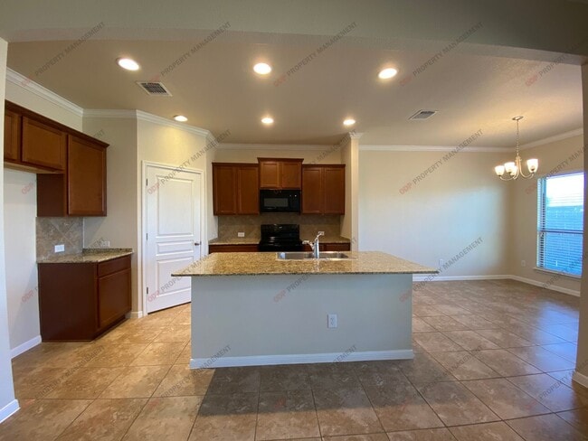 Building Photo - 719 Dunford Dr