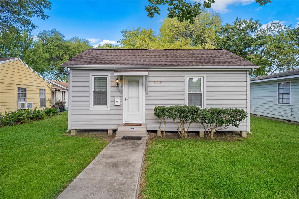 2110 3rd Ave N, Texas City, TX 77590 House for Rent in Texas City, TX