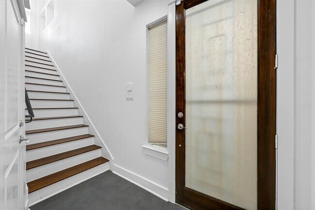 Foto del edificio - 205 Riley Ln