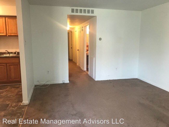 Building Photo - 2037 Beyer Ave