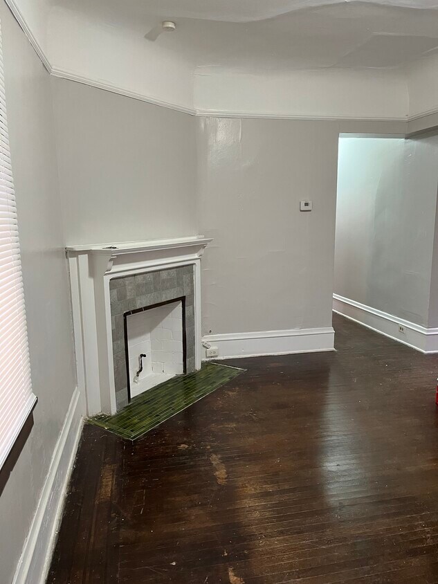 Foto principal - 1990 W 54th St