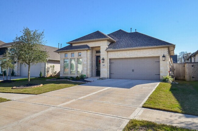 Building Photo - 30247 Gold Finch Pl