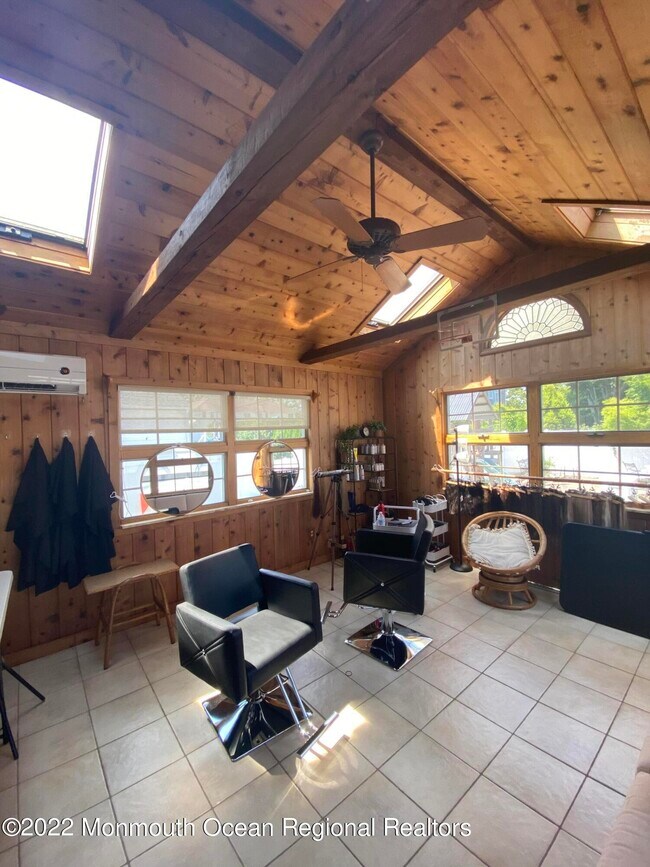 Building Photo - 7 Cambell Ct