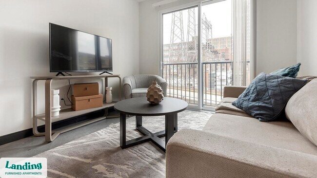 Building Photo - 1014 Spruce St