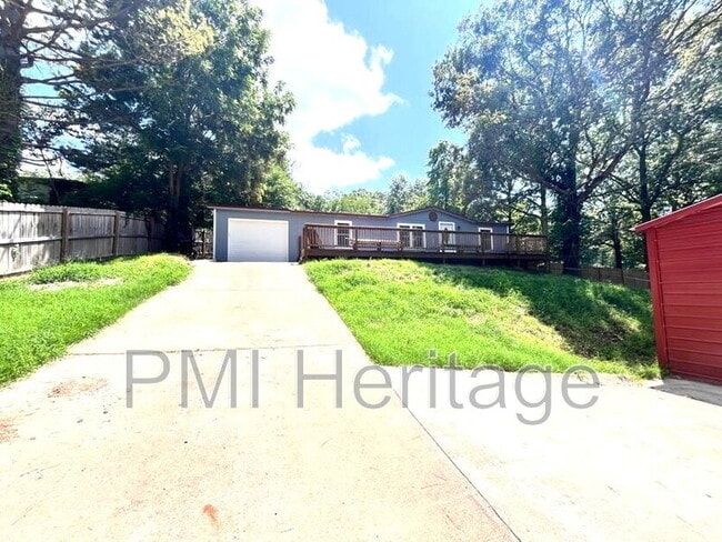 Foto del edificio - 12651 Scenic Dr
