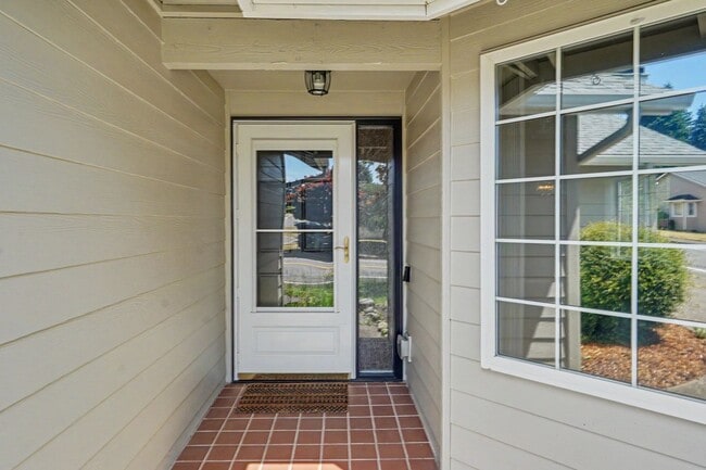 Building Photo - Lovely 3 bed, 2 bath home in South Salem neighborhood