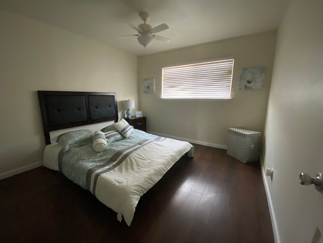 Sample of our typical up-to-date bedroom - 1017 H St