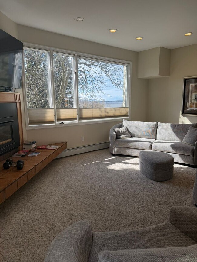 Building Photo - Modern 2-Story Coastal Retreat in Historic Bootleggers Cove