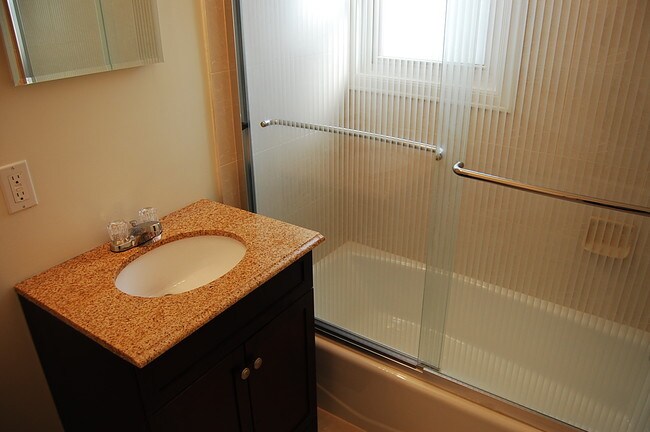 Bathroom - 610 E Chevy Chase Dr