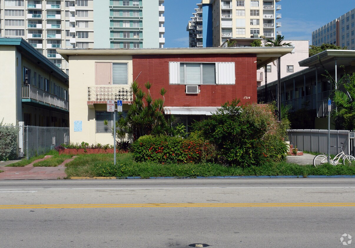 Foto del edificio - 1214 Alton Rd