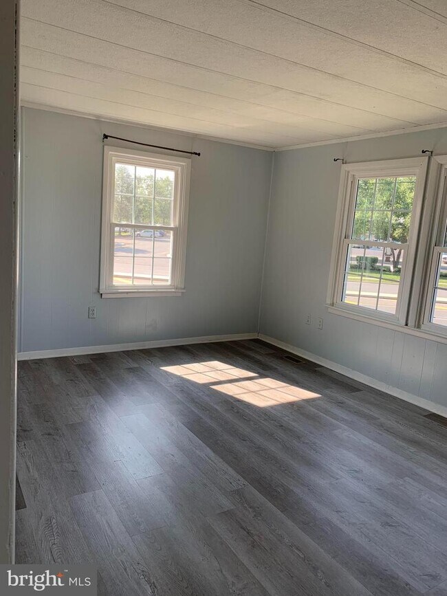 Building Photo - 540 Garrisonville Rd