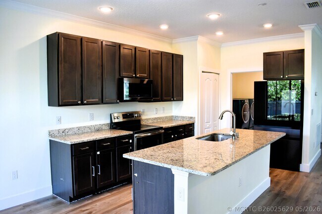 Foto del edificio - 1217 SW Marmore Ave