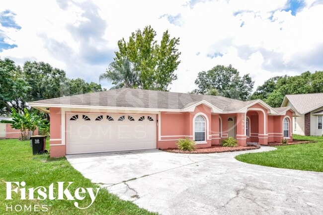 Building Photo - 7901 Sioux Ln