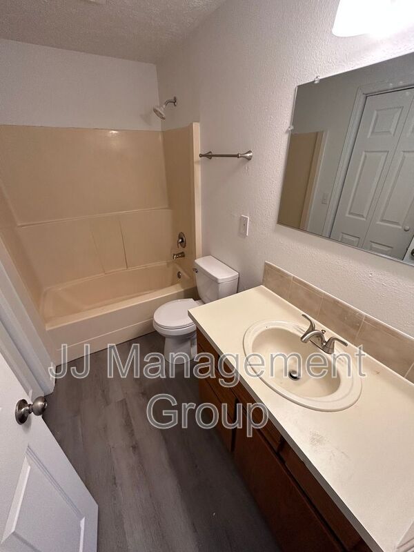 Foto del edificio - 1207 2nd St