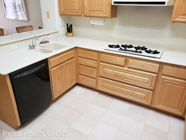 Building Photo - 2 br, 2 bath House - 2700 Crown Ridge Drive