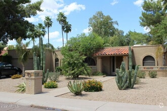Building Photo - 5354 E Everett Dr