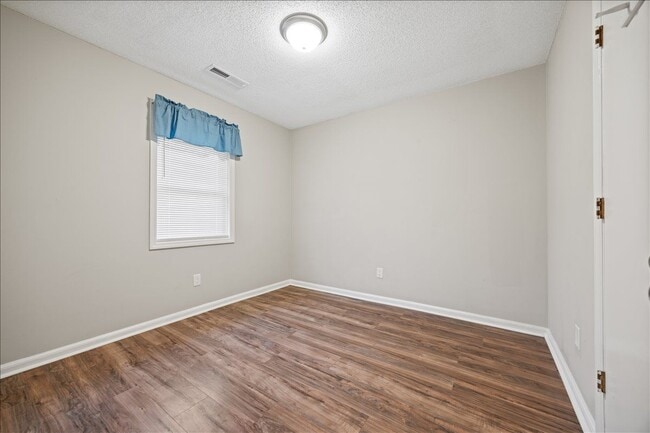 Building Photo - 1601 Betz St