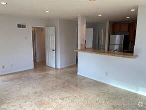 Building Photo - 7405 Charmant Dr