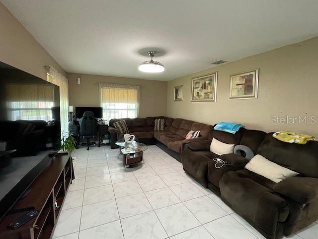 Foto del edificio - 3221 Owassa Ct