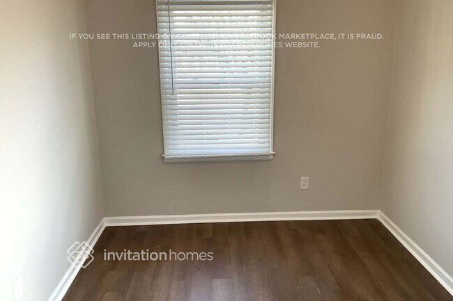 Foto del edificio - 9924 Starwood Dr