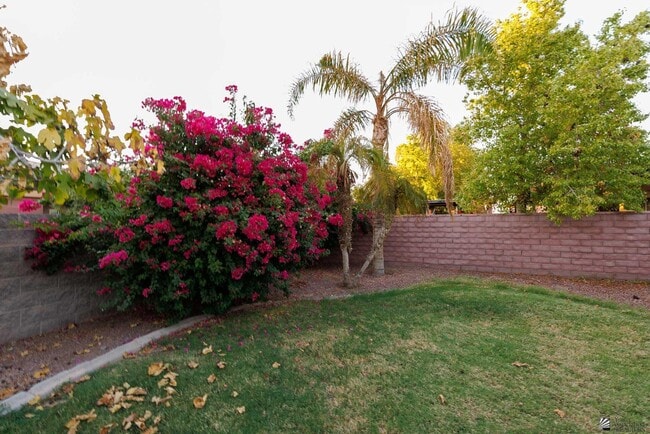 Foto del edificio - 2250 S 23rd Dr