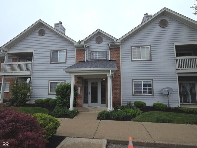 Foto del edificio - 8314 Glenwillow Ln