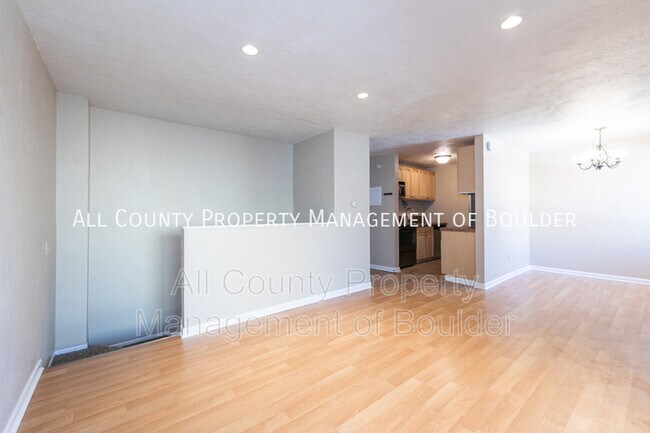Building Photo - 3030 Oneal Pkwy
