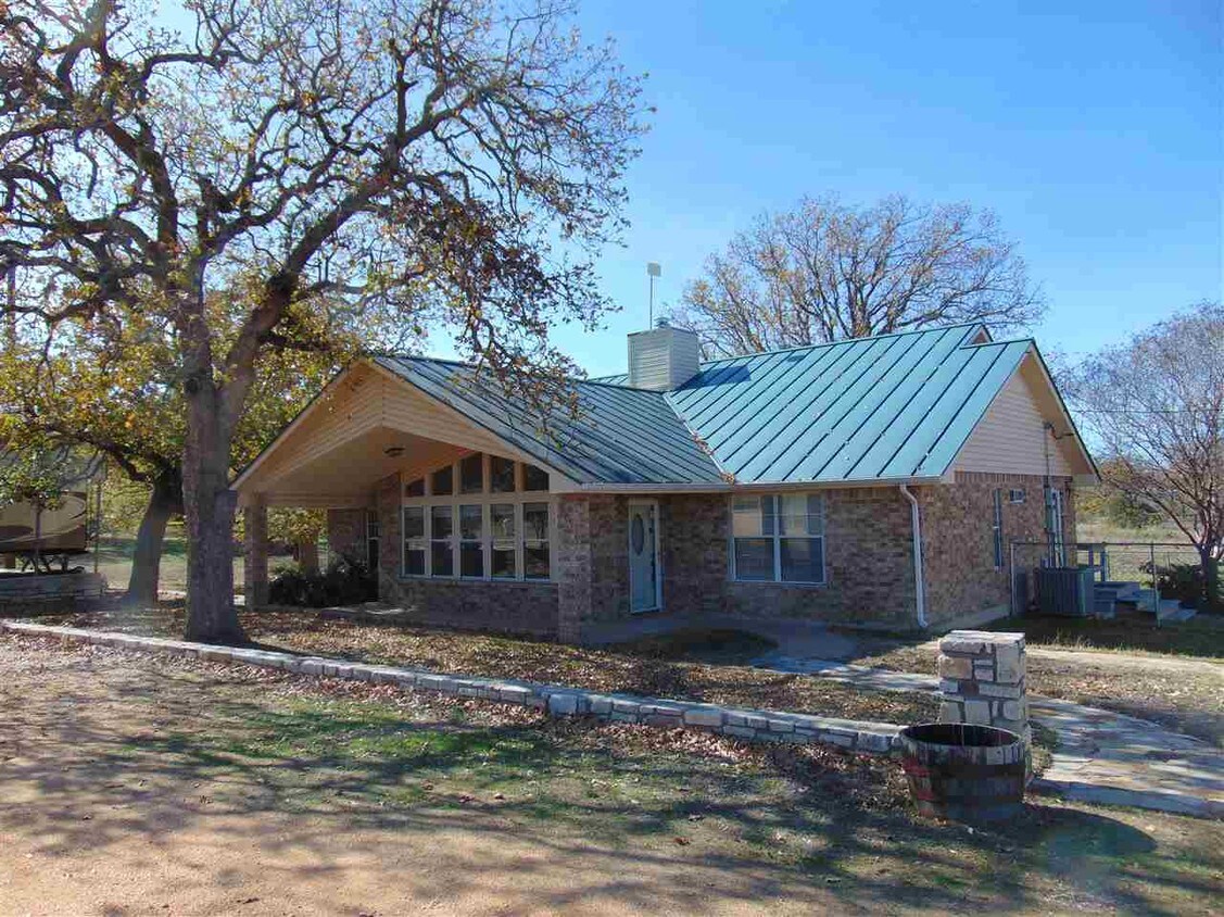 406 Ranchette Rd, Horseshoe Bay, TX 78657 House Rental in Horseshoe