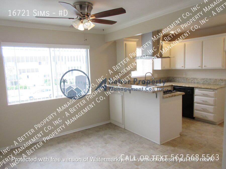 Foto principal - UPGRADED Upper Corner Bright&Sunny 2 bed w...