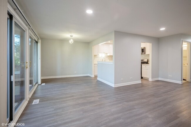 Building Photo - 298 Pembridge Ln
