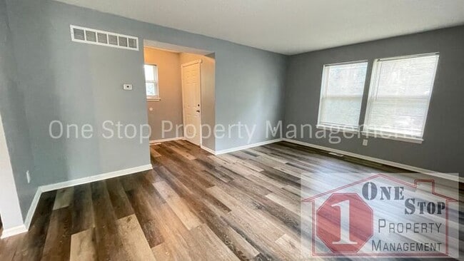 Building Photo - Beautiful 3 Bedroom 2 Bathroom Home in Kan...