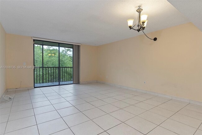 Foto del edificio - 8760 SW 133rd Avenue Rd