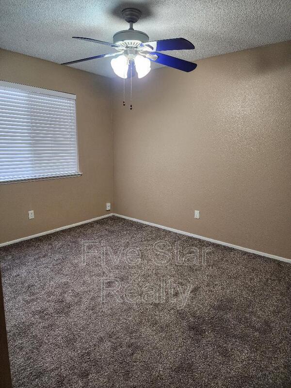 Foto del edificio - 1813 Lou Ella Ln