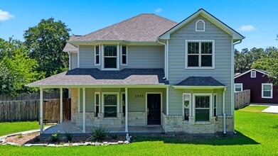 Building Photo - 1322 Milner Dr