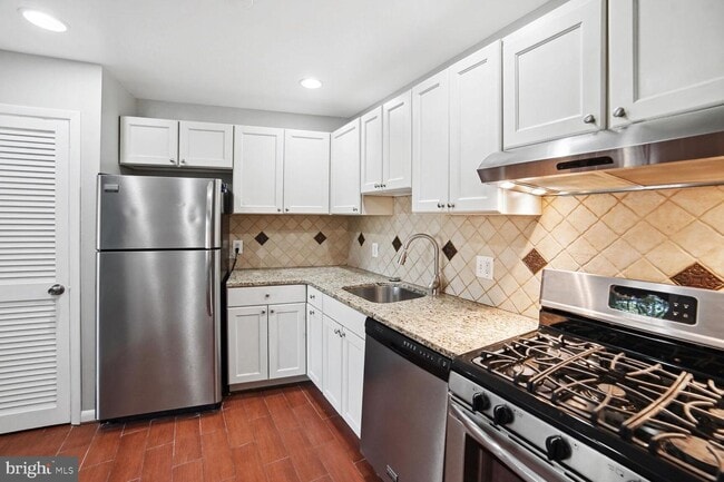 Building Photo - 14612 Bauer Dr