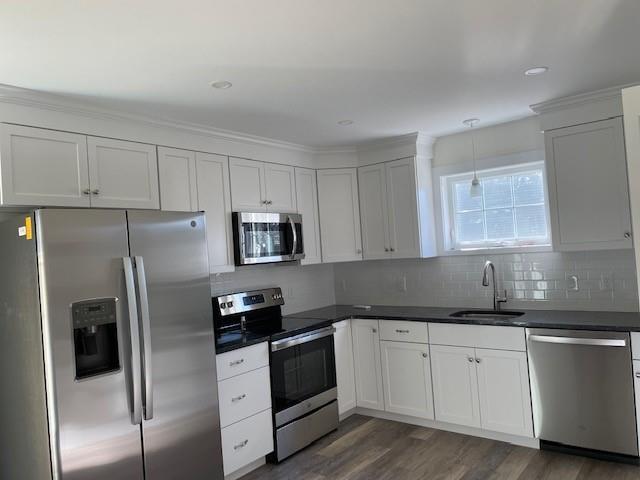 Foto del edificio - 39 Batterson Ave