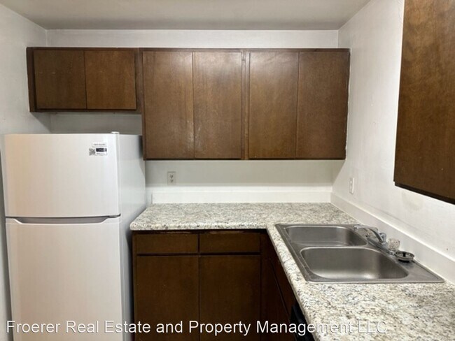 Foto del edificio - 2 br, 1 bath House - 5660 Meadow Lane #142