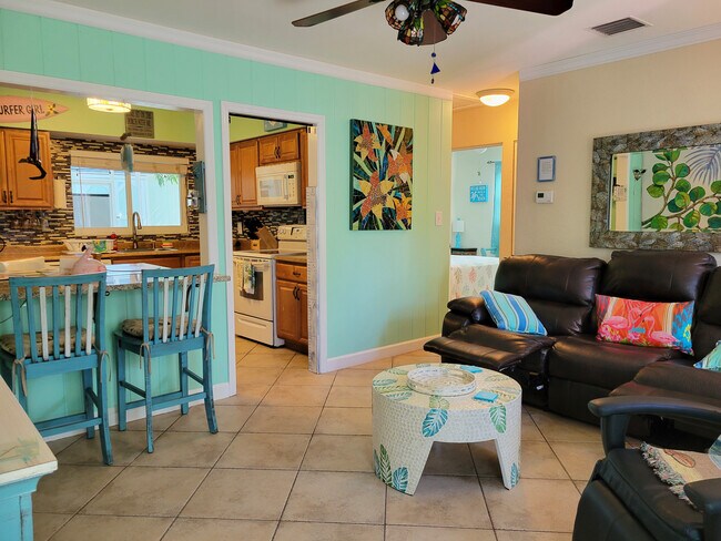 Photo - 814 67th St S House