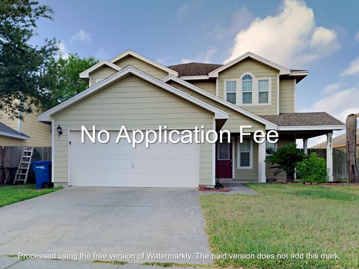 Foto principal - *No Application Fee*