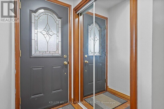 Building Photo - 68 Athabasca St