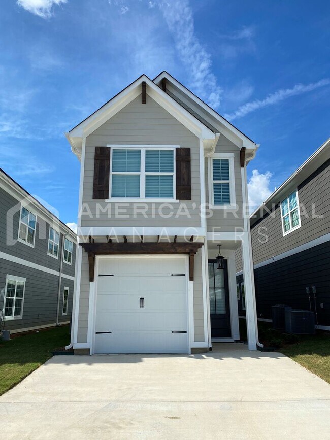 Building Photo - Home for Rent in Calera, AL!! Available to...