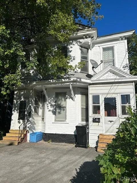 Primary Photo - 208 N Geddes St