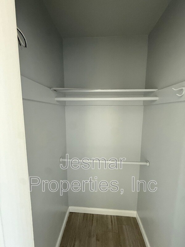 Foto del edificio - 10831.25 Brookshire Ave