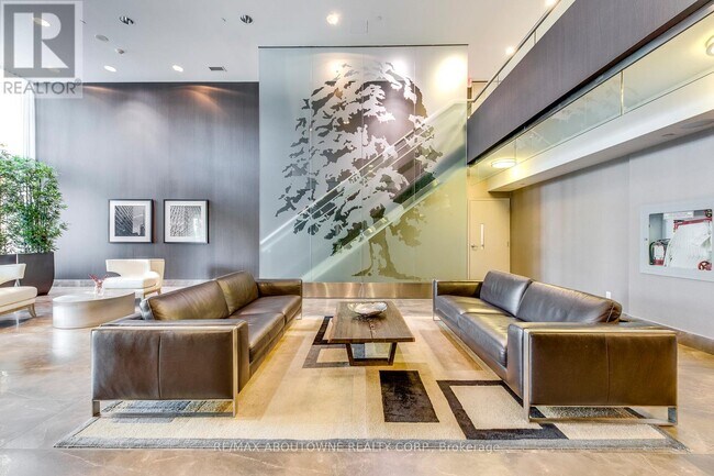 Photo du bâtiment - 85 E Liberty St