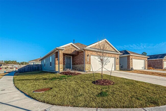 Foto del edificio - 19903 Cypress Holly Ln