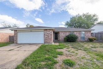 Building Photo - 9907 Towne Tower Ln