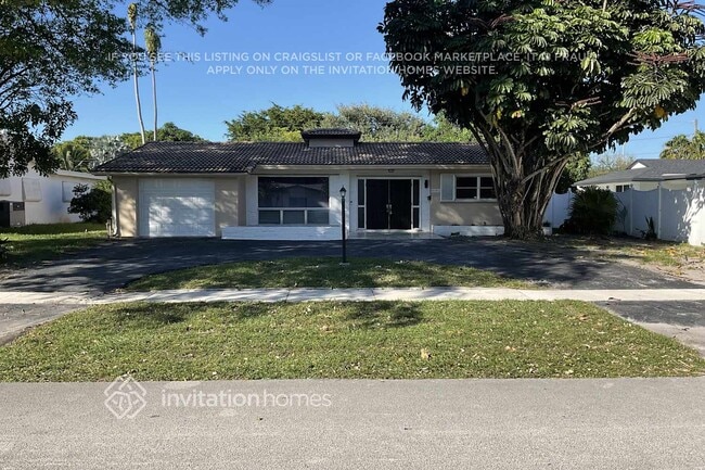 Building Photo - 5301 Polk St